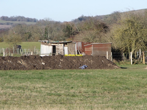Photo 6"x4" Makeshift stables at Findon Valley north of Worthing Findon\/TQ1208 c2011