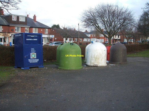 Photo 6"x4" Recycling bins, Queensgate, Bridlington Bridlington c2011