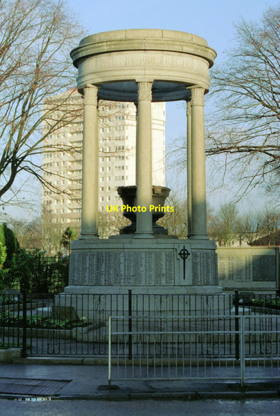 Photo 6"x4" War memorial, Coatbridge Coatbridge c2004