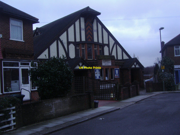 Photo 6"x4" Claremont Free Church, Cricklewood Willesden c2011