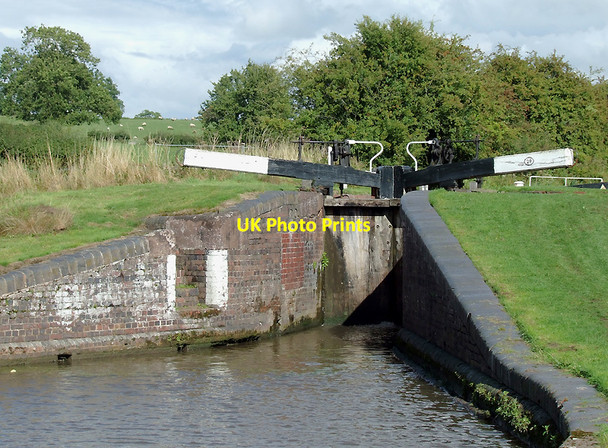 Photo 6"x4" Tardebigge Bottom Lock No 29, Worcestershire Stoke Pound c2010