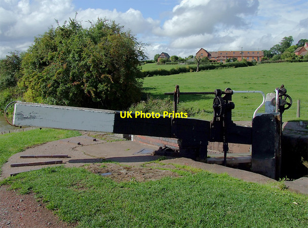Photo 6"x4" Tardebigge  Lock No 30, Worcestershire Stoke Pound c2010