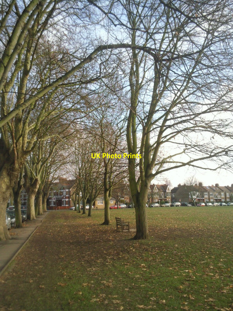 Photo 6"x4" Moor Mead, Twickenham Isleworth c2010