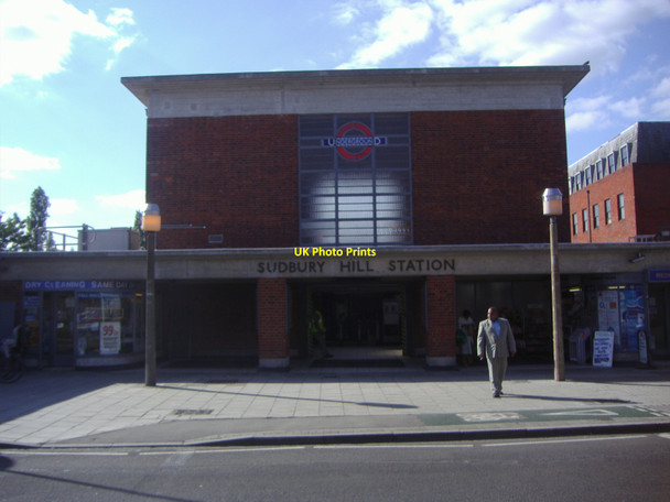 Photo 6"x4" Sudbury Hill Tube station Wembley c2007