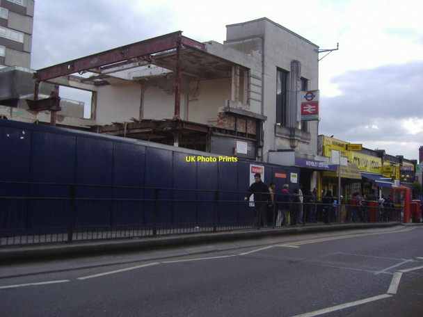 Photo 6"x4" Wembley Central station Wembley c2008