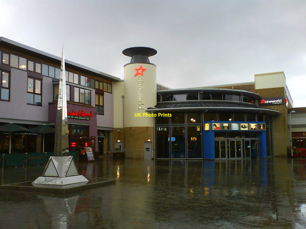 Photo 6"x4" Cineworld in Marriotts Walk Witney c2011