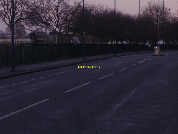 Photo 6"x4" Lonsdale Road, Barnes Barnes c2011 P1