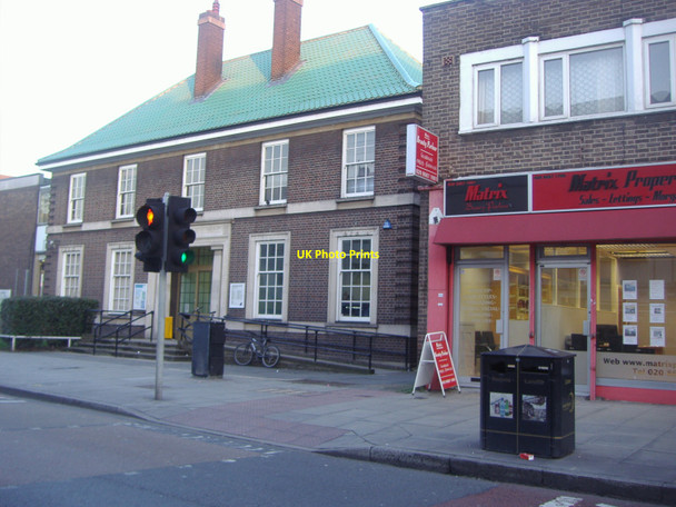Photo 6"x4" Mitcham Library, London Road Mitcham c2011