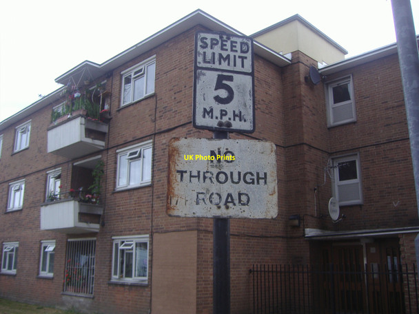 Photo 6"x4" Pair of pre-Worboys signs, Levehurst Way, Stockwell Brixton\/TQ3175 c2009