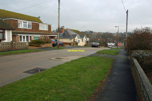 Photo 6"x4" Greenwich Meridian crossing Rowe Avenue looking north Telscombe Cliffs c2011