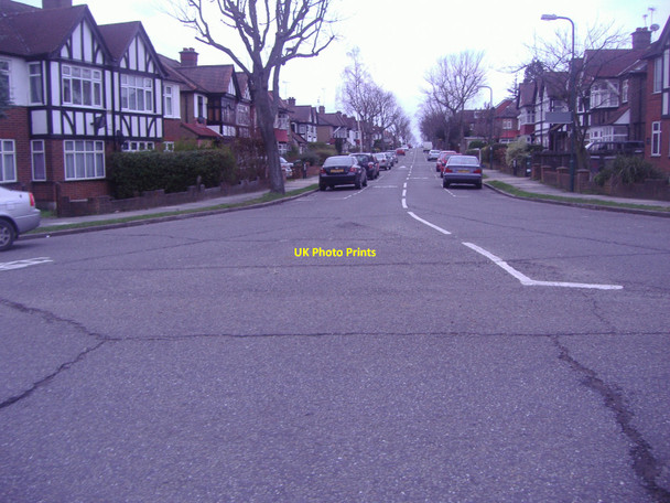 Photo 6"x4" Grasmere Avenue, South Kenton Kenton\/TQ1788 c2011