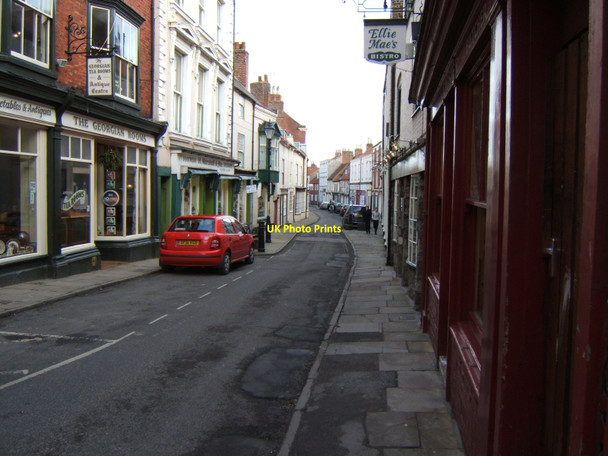 Photo 6"x4" High Street, Bridlington Bridlington c2011