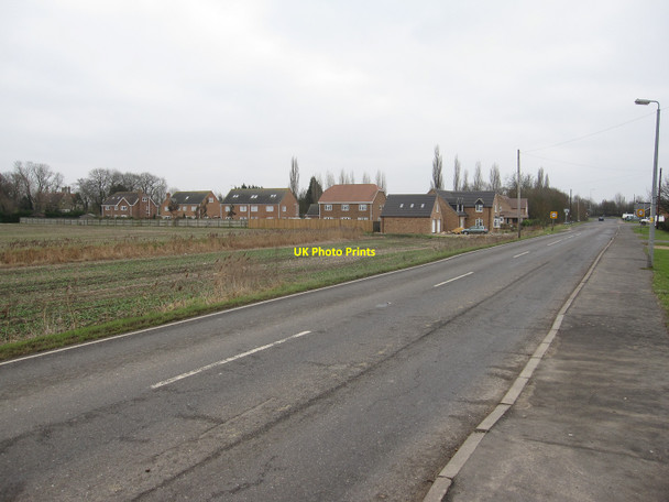 Photo 6"x4" New housing, Guyhirn Guyhirn c2011