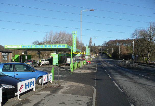 Photo 6"x4" Hand car wash, Harrogate Road, Apperley Bridge Apperley Bridge c2011