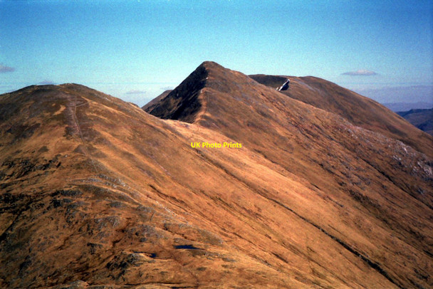 Photo 6"x4" Looking across Bealach Fraoch Choire Sg\u00f9rr Beag\/NG9910 c1997