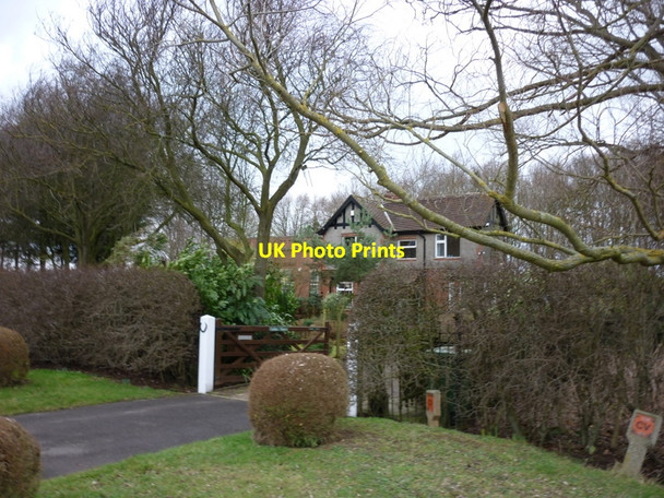 Photo 6"x4" Hutton House to the north of Hutton Cranswick Cranswick c2011