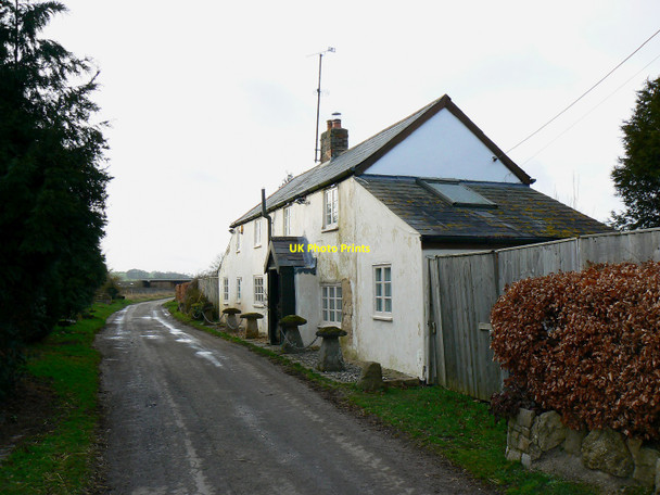 Photo 6"x4" Avebury Bray Cottage, Avebury Trusloe Avebury Trusloe c2011