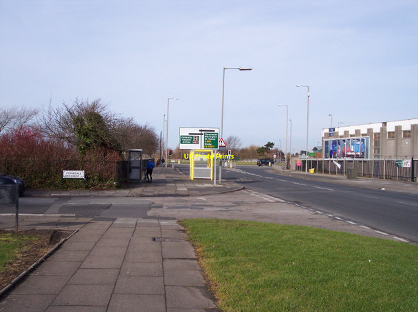 Photo 6"x4" Stonebridge Lane approach to the East Lancs Road Kirkby\/SJ4198 c2011