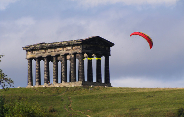 Photo 6"x4" Kite Flying at Penshaw Monument Offerton\/NZ3455 c2010