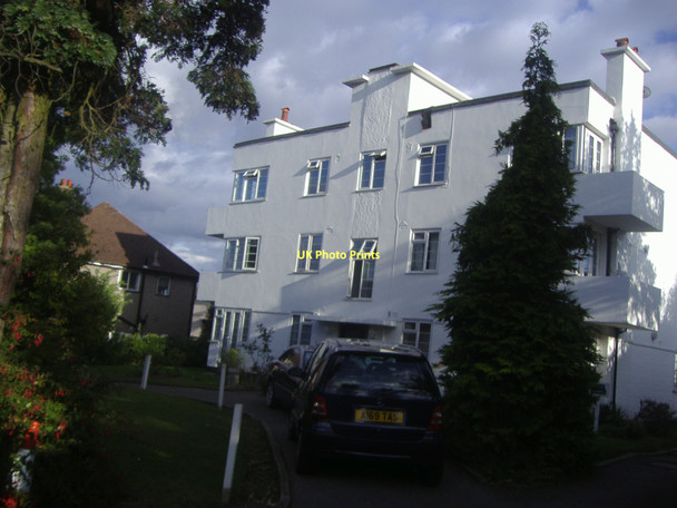Photo 6"x4" Beech Lawns, North Finchley Friern Barnet c2009 P1