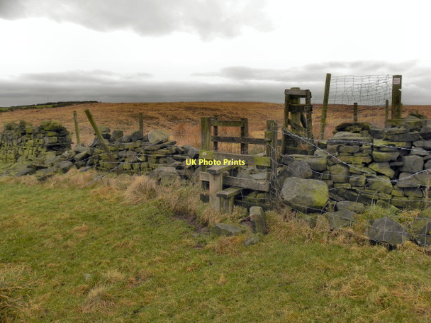 Photo 6"x4" Harden Moor Access Stile Nangreaves c2011