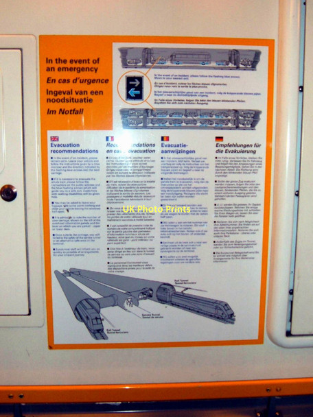 Photo 6"x4" Channel Tunnel Train Folkestone c2009