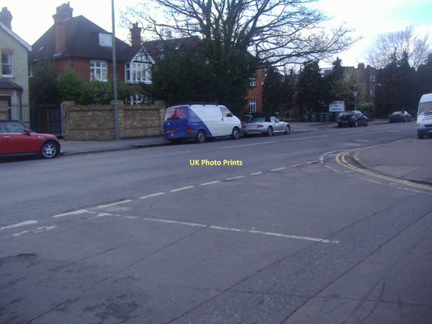 Photo 6"x4" Junction of Hersham Road and Oakfields Road Walton-on-Thames c2011