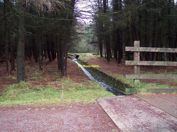 Photo 6"x4" Brook runs into the head of Turton and Entwistle Reservoir Cadshaw c2011