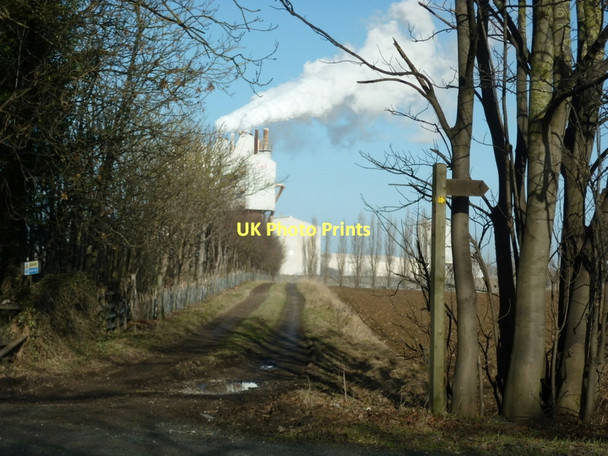 Photo 6"x4" A footpath off the A18 near to Humberside Airport Croxton\/TA0912 c2011