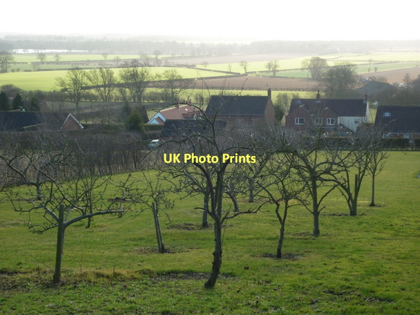 Photo 6"x4" Looking towards Grasby from the A1084 Clixby c2011