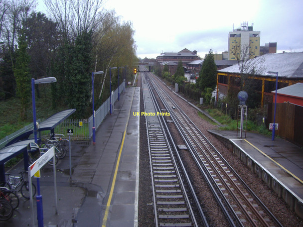 Photo 6"x4" Teddington station platforms Teddington\/TQ1670 c2008