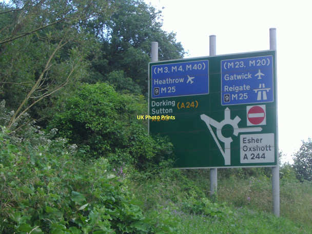 Photo 6"x4" Road sign, A243 Kingston Road Leatherhead Leatherhead c2008