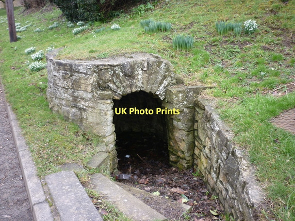 Photo 6"x4" The Well on Headwell Lane, Saxton Saxton c2011