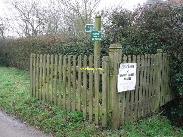 Photo 6"x4" Fencing And Information Birds End c2011