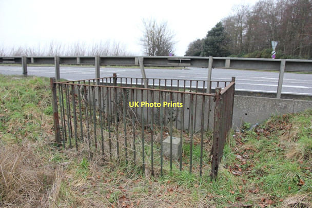 Photo 6"x4" Armco by the fencing Buckland\/SU3498 c2011