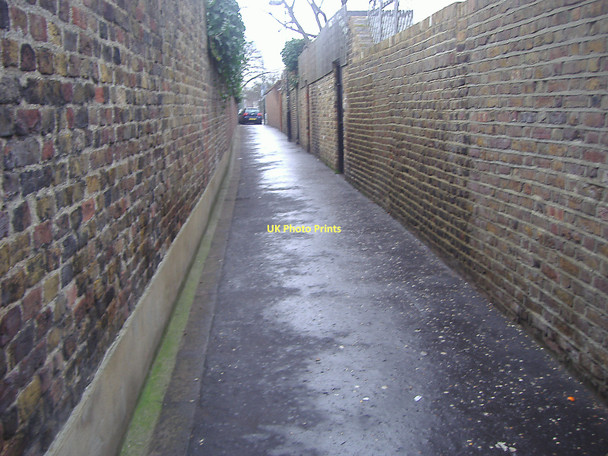 Photo 6"x4" Path to Worple Road, Richmond Richmond\/TQ1874 c2011