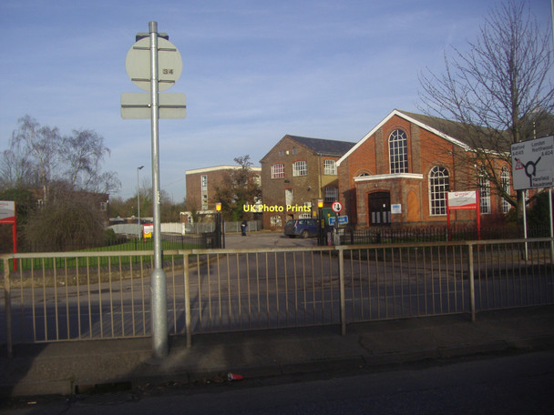 Photo 6"x4" Veolia waterworks, London Road Rickmansworth Rickmansworth c2011