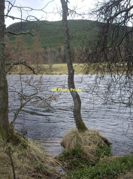 Photo 6"x4" River Dee at Ballater Ballater c2011