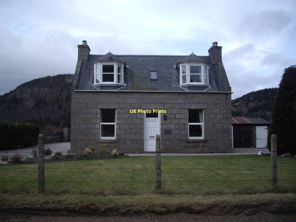 Photo 6"x4" Aberdeen Cottage, Ballater Ballater c2011