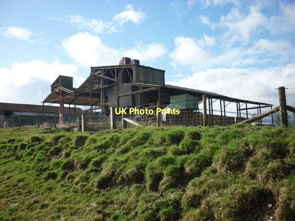 Photo 6"x4" Farm buildings at Towthorpe Towthorpe\/SE9062 c2011