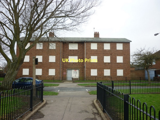 Photo 6"x4" Boarded up Flats on Triton Road, Bilton Grange, Hull Neat Marsh c2011