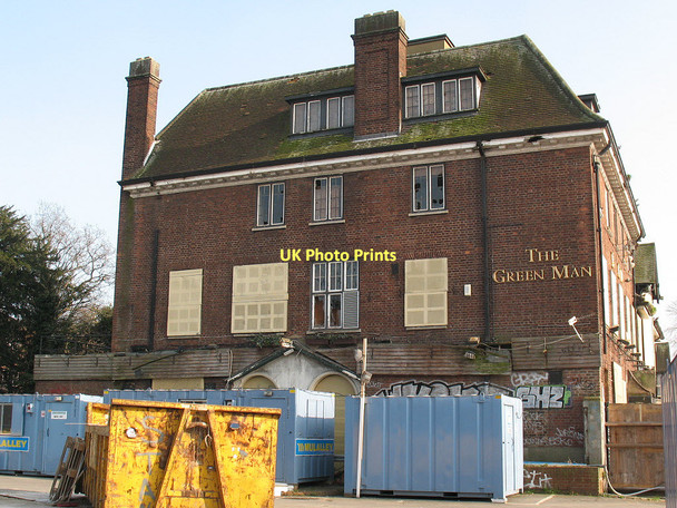 Photo 6"x4" The Green Man (derelict) 2 Catford\/TQ3873 c2011