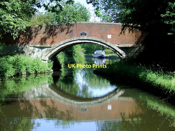 Photo 6"x4" Long Moll's Bridge near Calf Heath, Staffordshire Calf Heath c2010