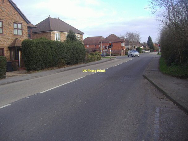 Photo 6"x4" A247 Send Road Send c2011