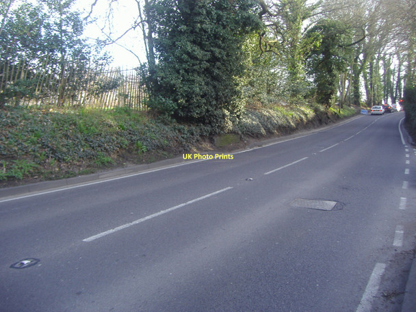 Photo 6"x4" Old Woking Road Woking c2011