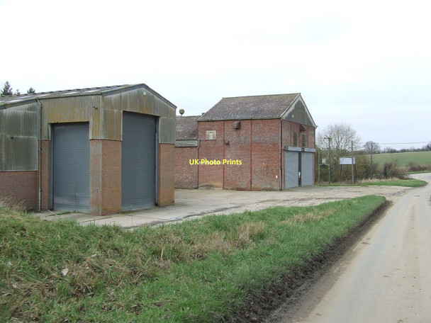 Photo 6"x4" Farm Buildings Thorpe Morieux c2011