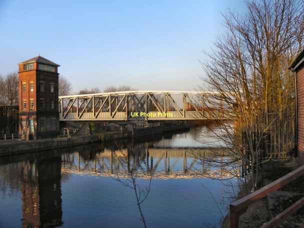 Photo 6"x4" Barton Swing Aqueduct Eccles\/SJ7798 c2011
