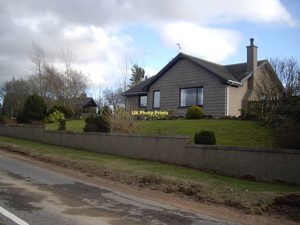 Photo 6"x4" Cottage at Bogantassie junction Perkhill c2011