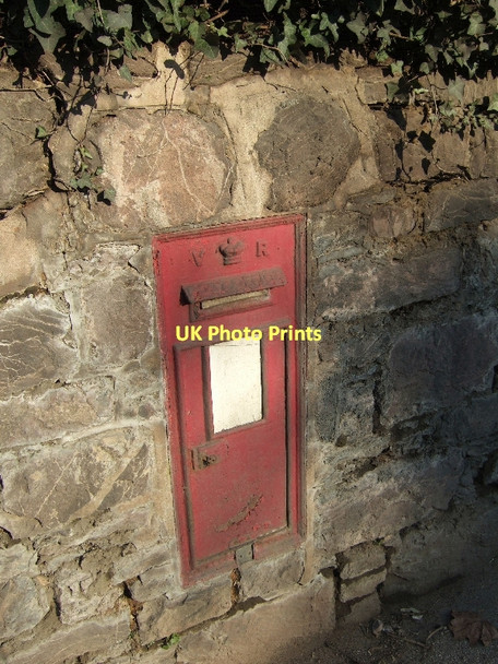 Photo 6"x4" Closed Victorian wallbox at Cowley Cowley\/SX9095 c2011