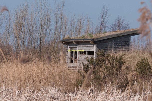 Photo 6"x4" Welsh Water Hide at the National Wetland Centre Wales - Llanelli Bynea c2011